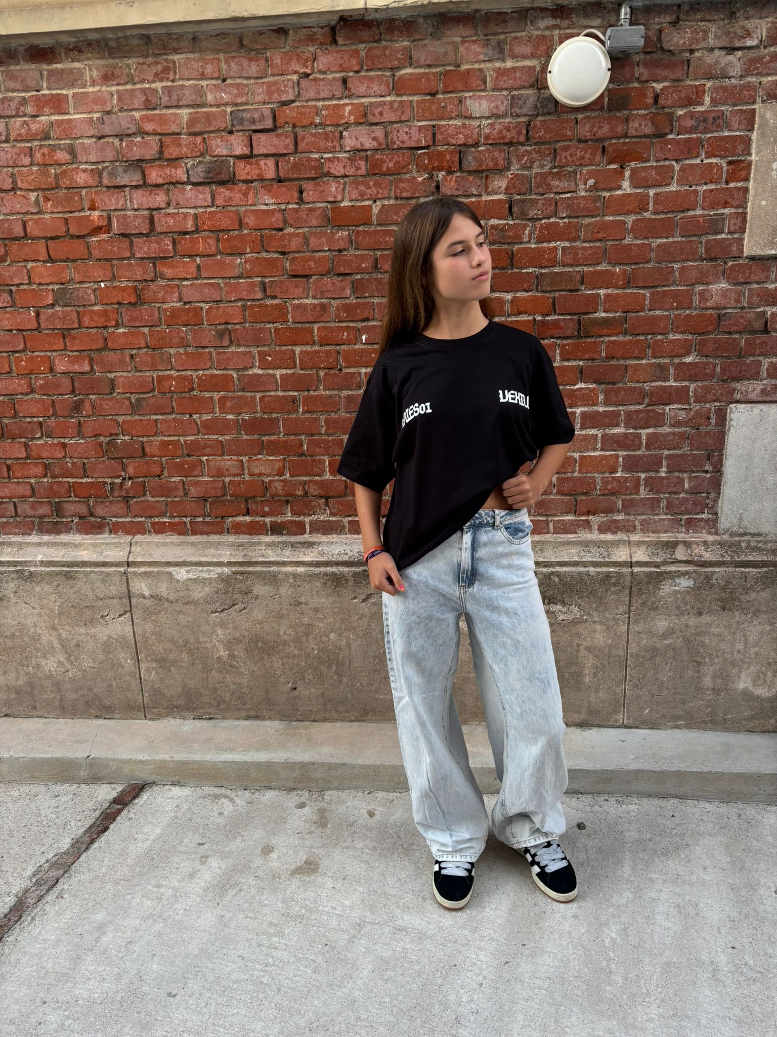 REMERA SERIES01 (Corte Boxy)